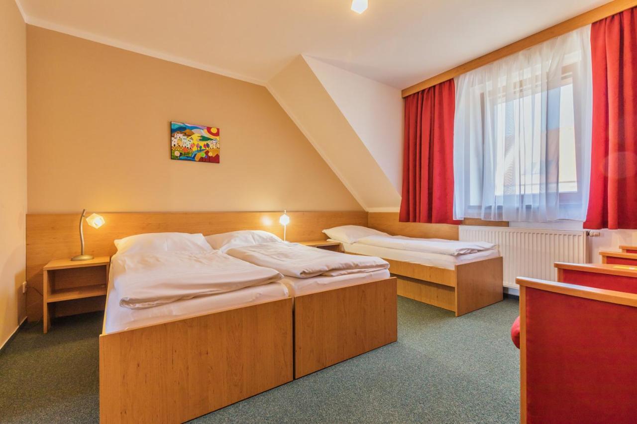 Penzion & Vinny Bar Regio Kyjov  Kültér fotó