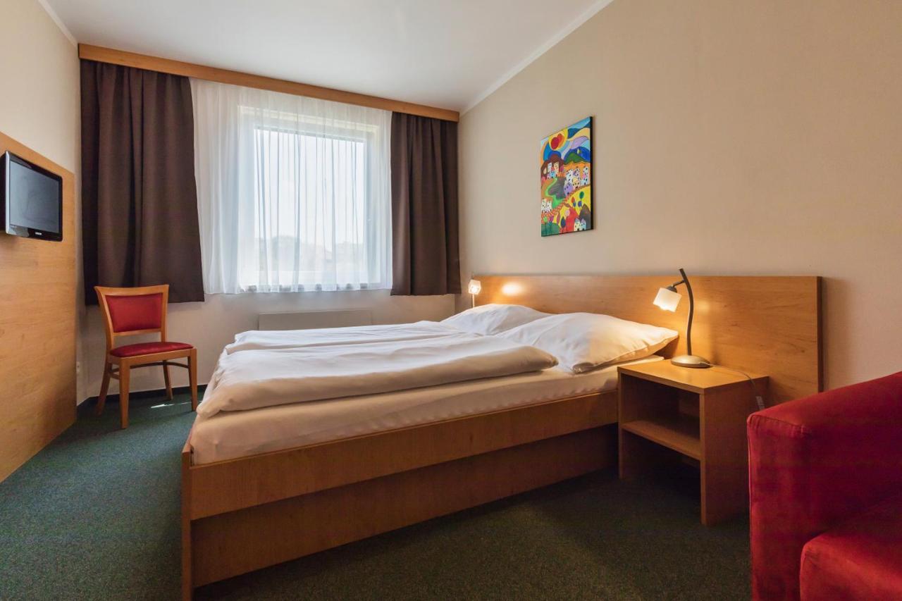 Penzion & Vinny Bar Regio Kyjov  Kültér fotó